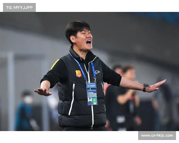 国足主帅李霄鹏续任可能性大 球迷期待新赛季表现提升 国足主帅李霄鹏续任可能性大 球迷期待新赛季表现提升