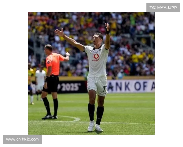 小贝林厄姆处子球助多特逆转非洲冠军 斩获世俱杯首胜登顶小组第一